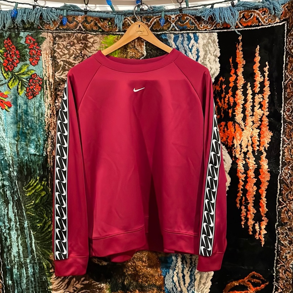 Nike sweater